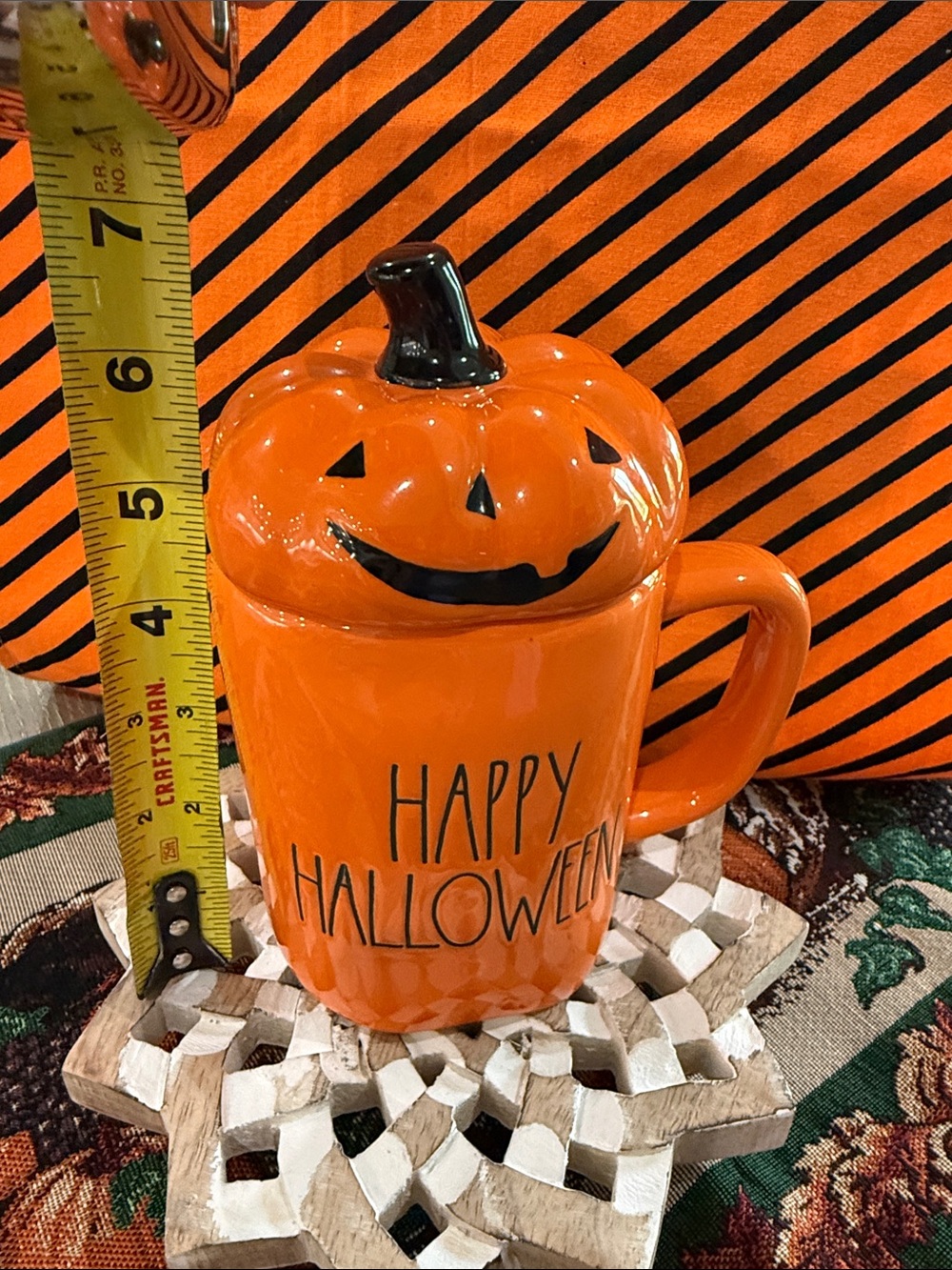 BRAND NEW RAE DUNN MUGS W/Happy Halloween & Pumpkin Lid Vivid Orange SET/2 NWT - Picture 12 of 12